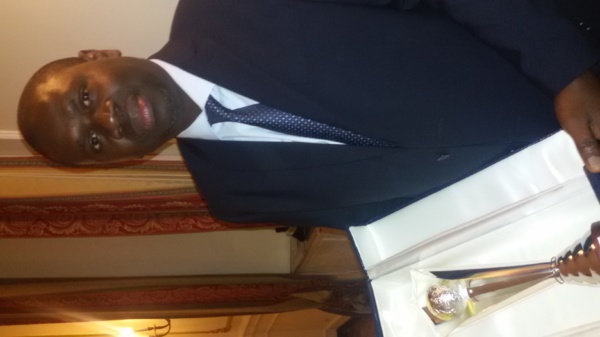 Le Ministre Omar Youm a reçu à Rome le Prix de la paix décerné au Président  Macky Sall
