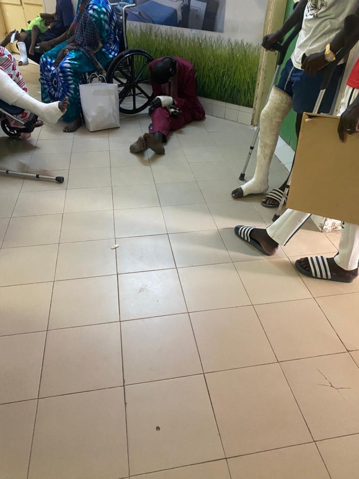 Photos / Démenti par l’hôpital Général Idrissa Pouye: Leral invite à apprécier ces photos prises au sein de l’hôpital pour se faire une idée de la véracité ou non de ses informations Photos / Démenti par l’hôpital Général Idrissa Pouye: Leral invite à apprécier ces photos prises au sein de l’hôpital pour se faire une idée de la véracité ou non de ses informations