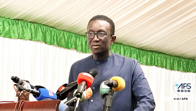 Infrastructures : Amadou Bâ annonce la construction d’un port de pêche à Saint-Louis