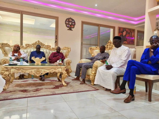 Condoléances suite au décès de sa mère : Une délégation PDS auprès de Cheikh Yerim Seck Condoléances suite au décès de sa mère : Une délégation PDS auprès de Cheikh Yerim Seck