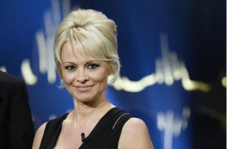 Pamela Anderson divorce : "Je suis frustrée et je m'ennuie sexuellement"