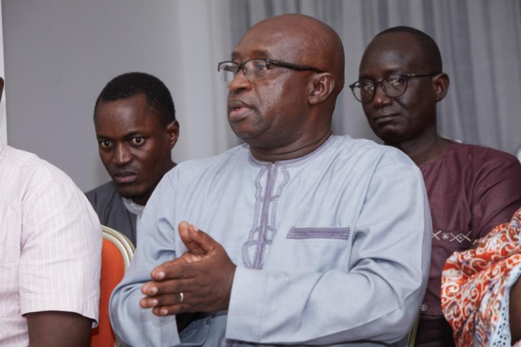 Parrainage du candidat de BBY, Amadou Bâ : Abdou Karim Fofana reçoit en audience les commerçants des marchés Petersen et Colobane Parrainage du candidat de BBY, Amadou Bâ : Abdou Karim Fofana reçoit en audience les commerçants des marchés Petersen et Colobane