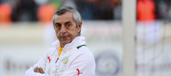 Alain Giresse s'en prend encore aux joueurs sénégalais