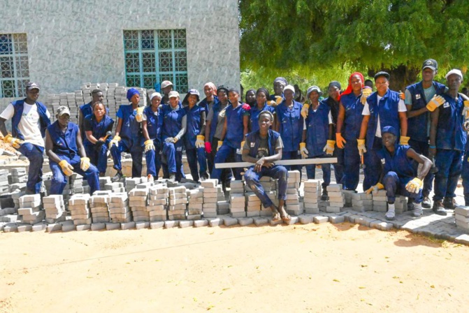 Visite de chantier à Rufisque : Mme Astou Diokhané Sow témoigne de l’intervention renforcée du programme Promovilles