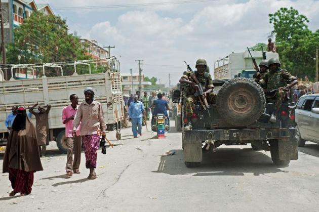 Kenya: des shebab attaquent une université, 15 morts, des étudiants otages