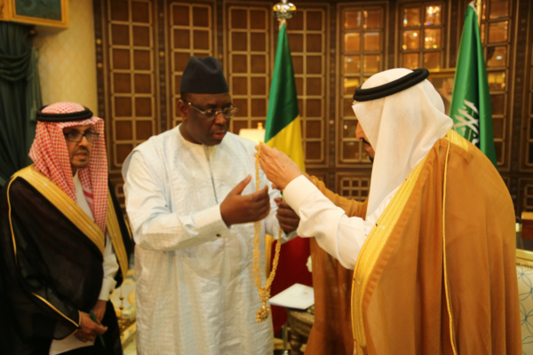 Macky Sall promet son soutien à l'Arabie Saoudite : Va-t-il envoyer nos soldats dans la guerre au Yemen ?