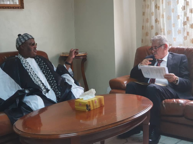 Visite de solidarité : Le Forum islamique pour la paix, reçu par l'ambassadeur de Palestine...