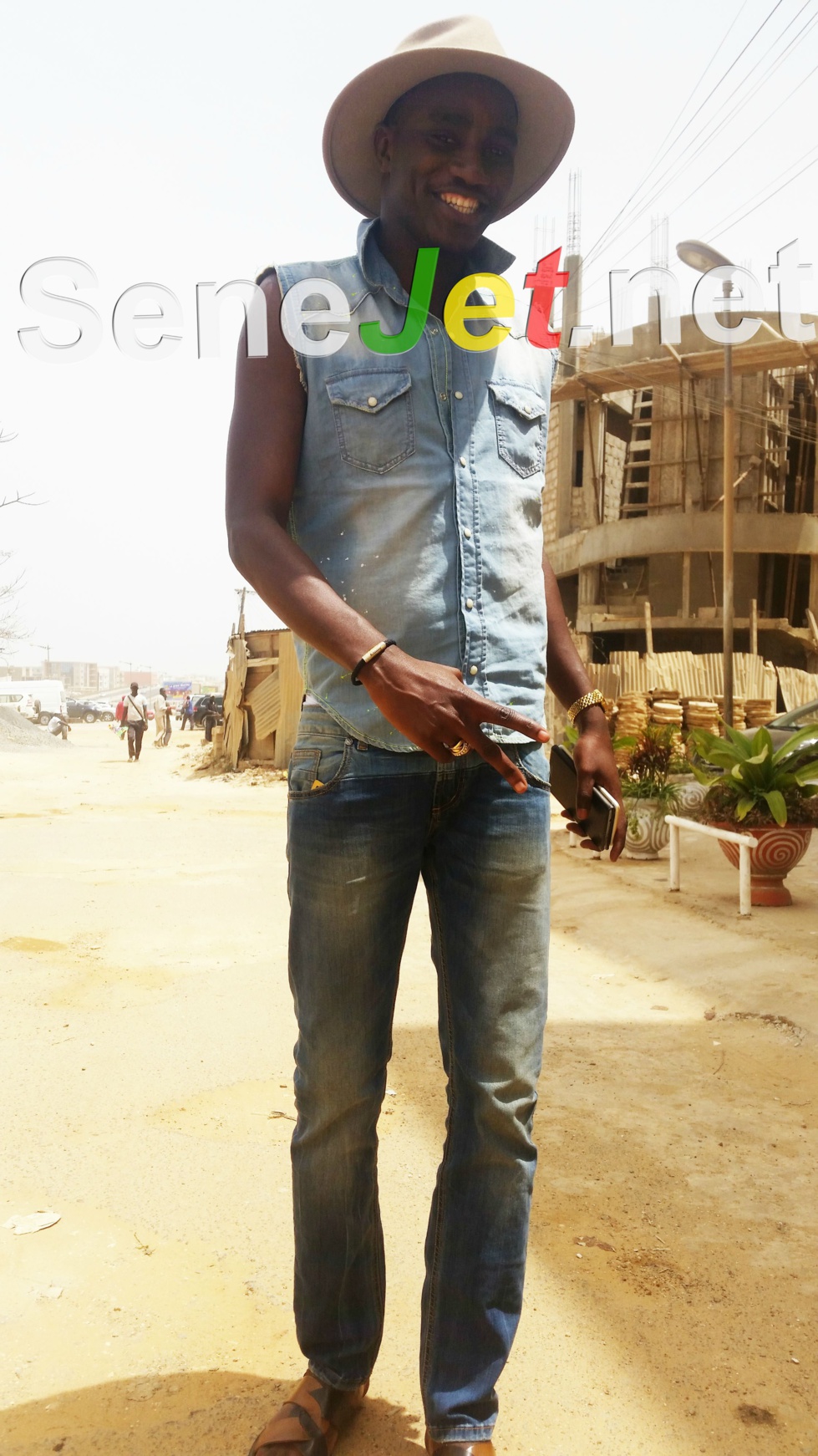 Photos – La nouvelle Bentley Chromé de Waly Seck jamais vue au Sénégal. Elle coûte 29 millions