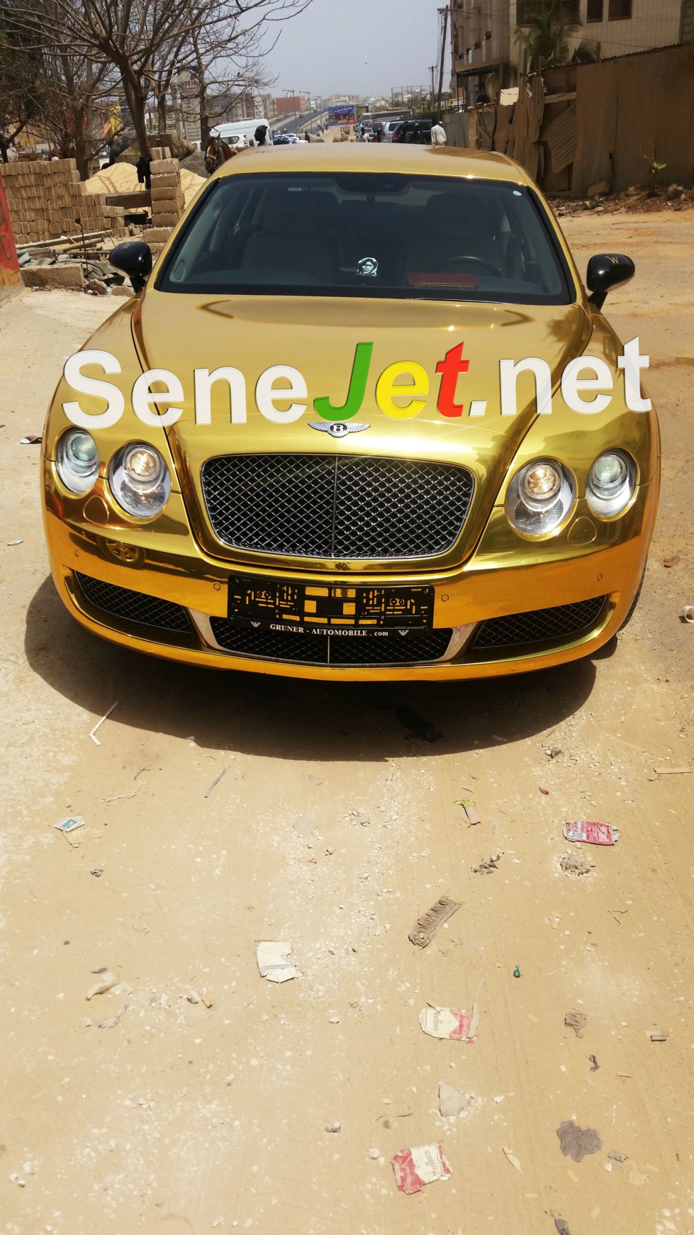 Photos – La nouvelle Bentley Chromé de Waly Seck jamais vue au Sénégal. Elle coûte 29 millions