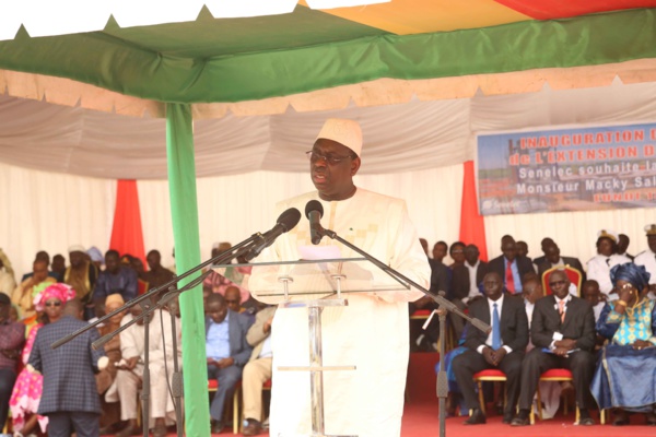 Macky Sall inaugure la centrale électrique de Kahone et annonce ses ambitions pour le secteur