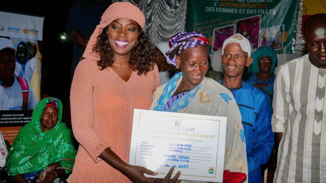 Chaînes de valeur agricole et artisanale : Dr Fatou Diané, Ministre de la Femme parachève le processus de financement des projets des femmes entrepreneures actives