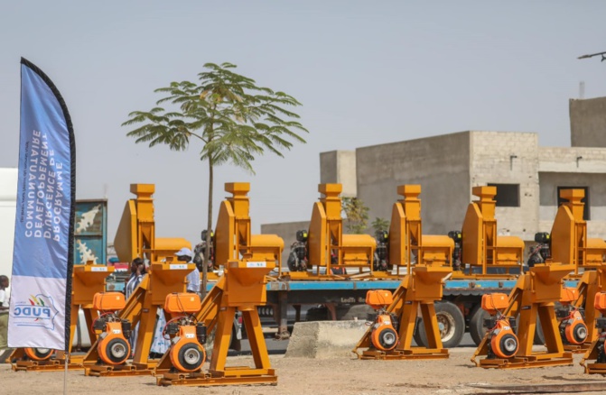 PUDC à Fatick: 448 engins, comprenant 16 types de machines post-récolte, remis aux femmes PUDC à Fatick: 448 engins, comprenant 16 types de machines post-récolte, remis aux femmes