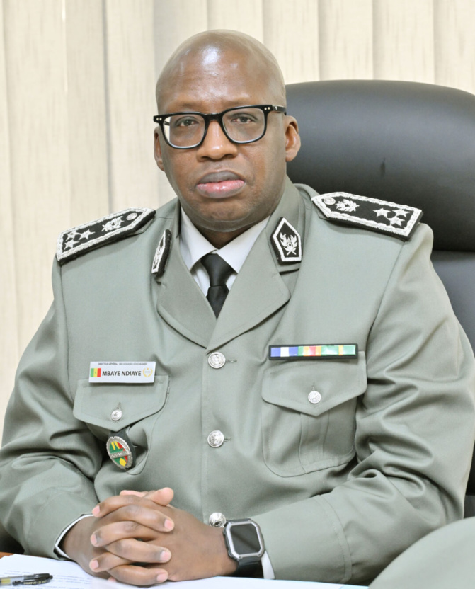 Passation de service à la Direction de la Douane : Le nouveau Directeur général, Mbaye Ndiaye a officiellement pris fonction