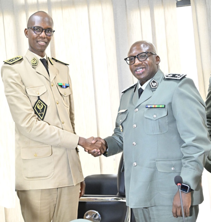 Passation de service à la Direction de la Douane : Le nouveau Directeur général, Mbaye Ndiaye a officiellement pris fonction