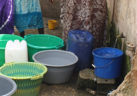 Construction de fosses septiques dans les rues de Dakar : Le réseau de la Sde encourt un risque de contamination