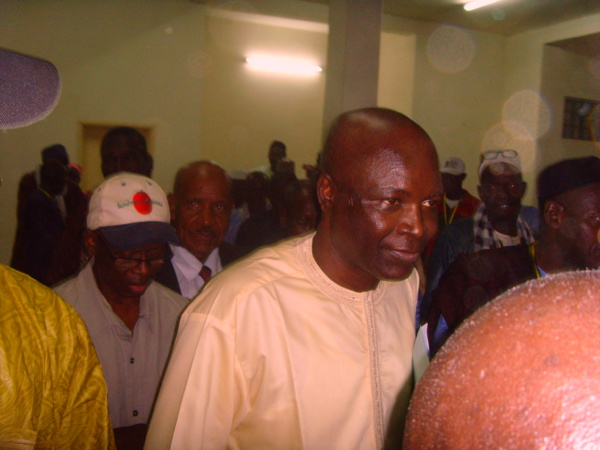 Tournée économique de Macky Sall dans le Saloum:  Le milliardaire Harouna Dia, star à Kaffrine
