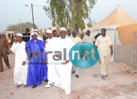 Macky Sall arrive sur les lieux avec Abdoulaye Daouda Diallo