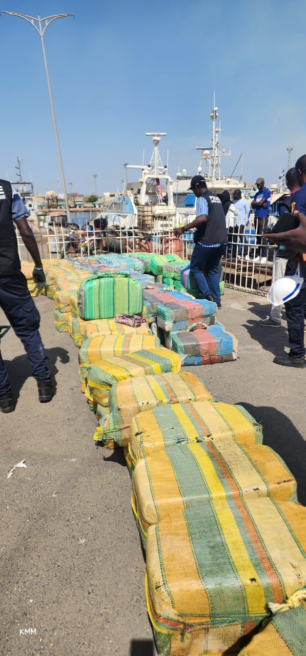 Drogue dure: La Marine sénégalaise intercepte un bateau avec 3 tonnes de cocaïne estimées à...125 milliards FCfa