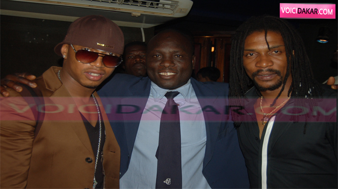 El Hadji Diouf, Boy Kaïré et Rigobert Song font la fête dans une boîte dakaroise