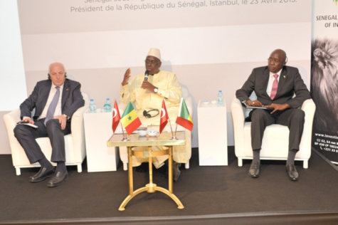 A Istanbul, Macky Sall présente les opportunités d’investissements au Sénégal