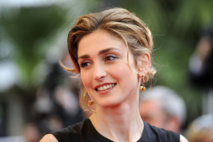 Julie Gayet : Trois policiers pour assurer sa sécurité sinon rien !