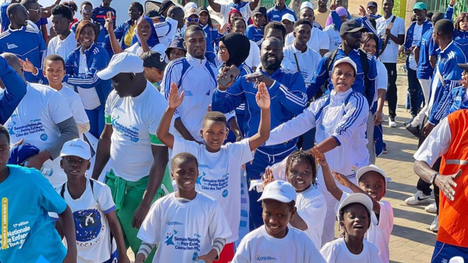 Randonnée pédestre de la petite enfance: Maimouna Cissokho Khouma, Directrice de l’Anpectp insiste sur les valeurs de la paix... Randonnée pédestre de la petite enfance: Maimouna Cissokho Khouma, Directrice de l’Anpectp insiste sur les valeurs de la paix...