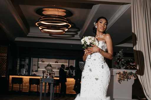 Mariage de Dj Padros: Admirez la magnifique robe de son épouse (Photos) Mariage de Dj Padros: Admirez la magnifique robe de son épouse (Photos)