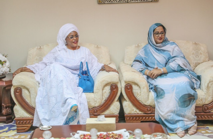 Photos / Nouakchott : Marème Faye Sall, Première Dame du Sénégal, présente à la Conférence sur le rôle des femmes leaders Photos / Nouakchott : Marème Faye Sall, Première Dame du Sénégal, présente à la Conférence sur le rôle des femmes leaders