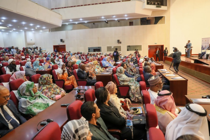 Photos / Nouakchott : Marème Faye Sall, Première Dame du Sénégal, présente à la Conférence sur le rôle des femmes leaders Photos / Nouakchott : Marème Faye Sall, Première Dame du Sénégal, présente à la Conférence sur le rôle des femmes leaders