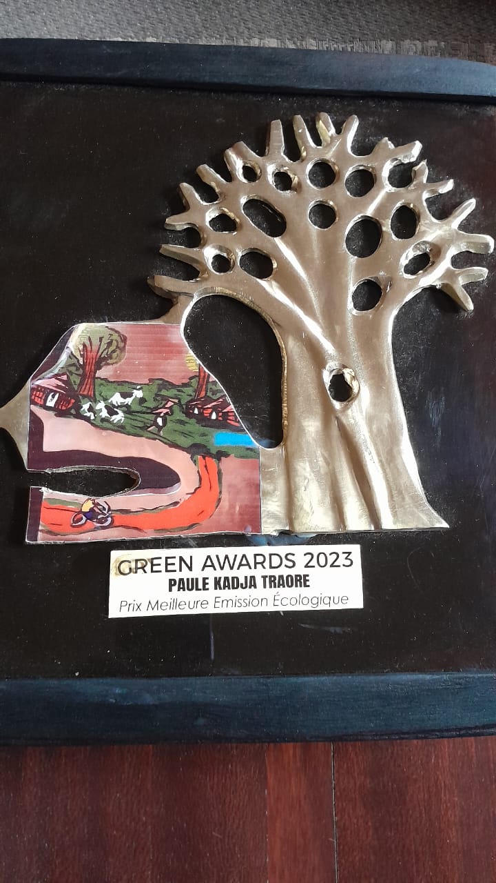 GREEN AWADRS 2023 : Paule Kadja Traoré, journaliste, spécialisée en Environnement, couronnée GREEN AWADRS 2023 : Paule Kadja Traoré, journaliste, spécialisée en Environnement, couronnée