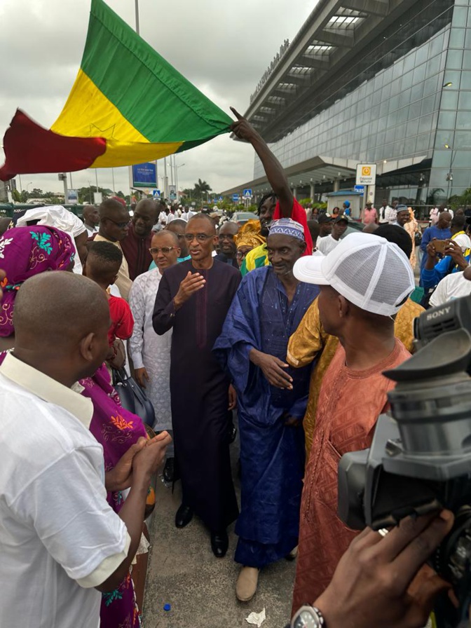 Au Congo, au Gabon, au Burkina et en Côte d’Ivoire : Abdoulaye Saydou Sow en mission auprès de la Diaspora sénégalaise, sur le projet 100.000 logements Au Congo, au Gabon, au Burkina et en Côte d’Ivoire : Abdoulaye Saydou Sow en mission auprès de la Diaspora sénégalaise, sur le projet 100.000 logements