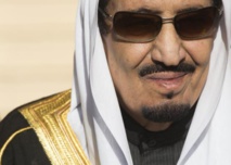 Arabie Saoudite : le chef du protocole royal renvoyé après avoir giflé un photographe