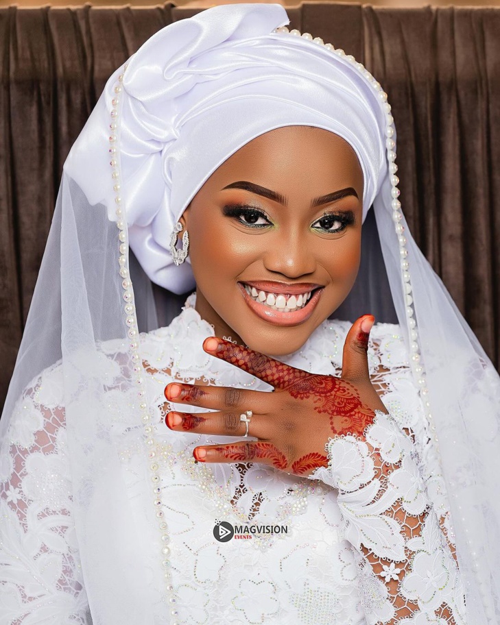 Mariage: Les premières images de la femme de Sadio Mané Mariage: Les premières images de la femme de Sadio Mané