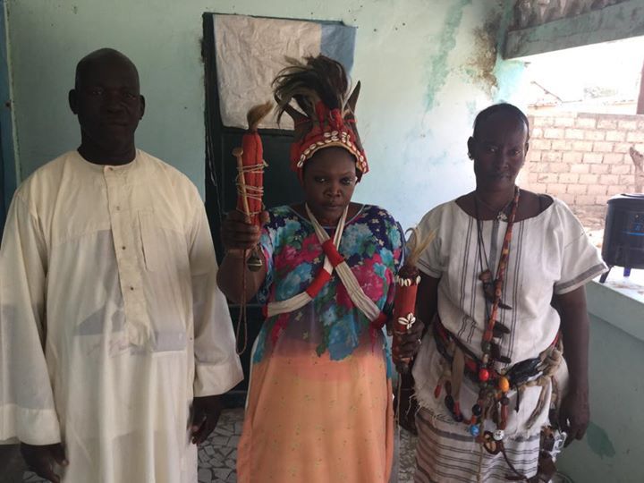 (Photo)Ndella Madior en mode saltigué, fait dans la menace : "Je suis guelewar du Sine… Kou gnou lal faatu"