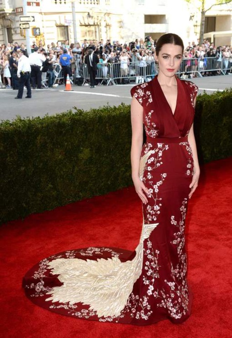Cristina Cordula tacle Beyoncé, Kim K et Jennifer Lopez