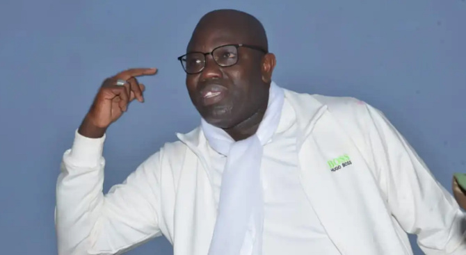 Assises de l’UIPF : Les piques de Macky Sall à Ahmed Aïdara et la revue de presse