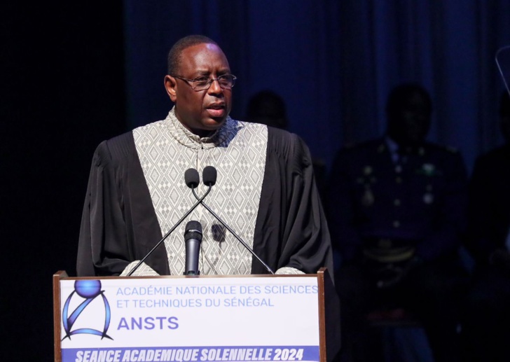 Photos / ANSTS : Le Président Macky Sall lors de la séance académique solennelle 2024 Photos / ANSTS : Le Président Macky Sall lors de la séance académique solennelle 2024