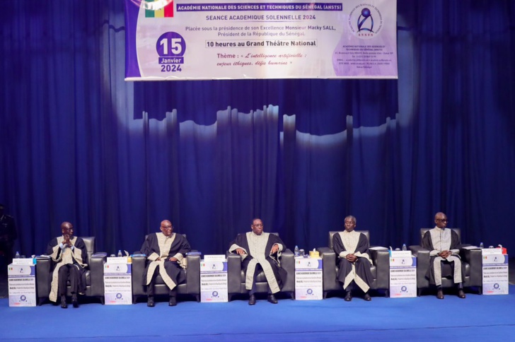 Photos / ANSTS : Le Président Macky Sall lors de la séance académique solennelle 2024 Photos / ANSTS : Le Président Macky Sall lors de la séance académique solennelle 2024