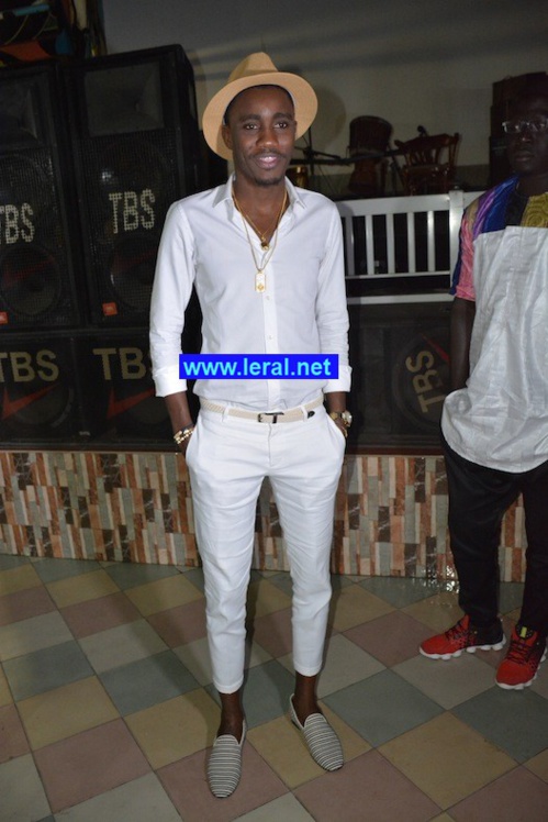 Arrêts images : La mode vestimentaire de Waly Seck qui heurte les bonnes consciences