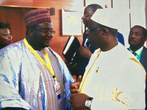 Le "serviteur du peuple", Cheikh Mansour Mamoune Niass, reçu par Macky Sall