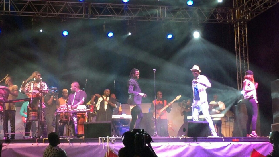 Les images du concert de Waly Seck à Thiès