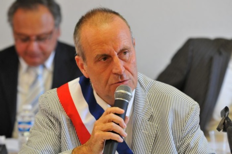 Un maire UMP veut "interdire" l'islam en France