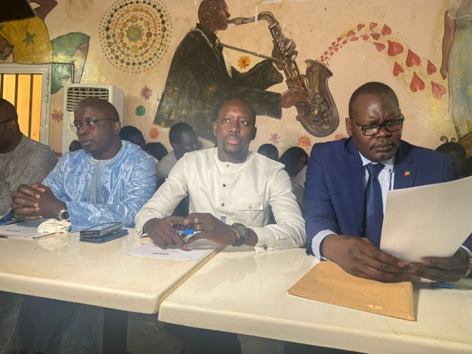 Ouakam: Victor Sadio Diouf, Coordonnateur accuse le Maire d’avoir concocté de toute pièce un comité électoral Ouakam: Victor Sadio Diouf, Coordonnateur accuse le Maire d’avoir concocté de toute pièce un comité électoral