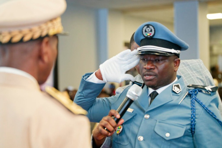 Photos/ Journรฉe internationale de la Douane ๐๐๐๐: ๐รฉcorations ร la mรฉdaille dโhonneur des Douaniers Photos/ Journรฉe internationale de la Douane ๐๐๐๐: ๐รฉcorations ร la mรฉdaille dโhonneur des Douaniers