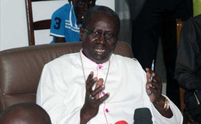 Mgr Benjamin Ndiaye, archevêque de Dakar :  « Il faut que les institutions soient respectables et respectées dans leurs missions »