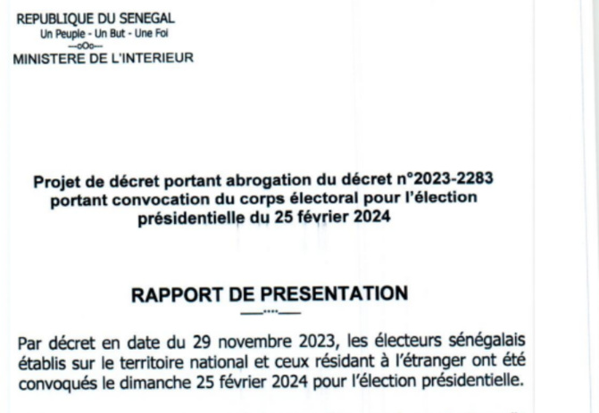 Décret abrogeant la convocation du corps électoral et contresigné par Amadou Ba