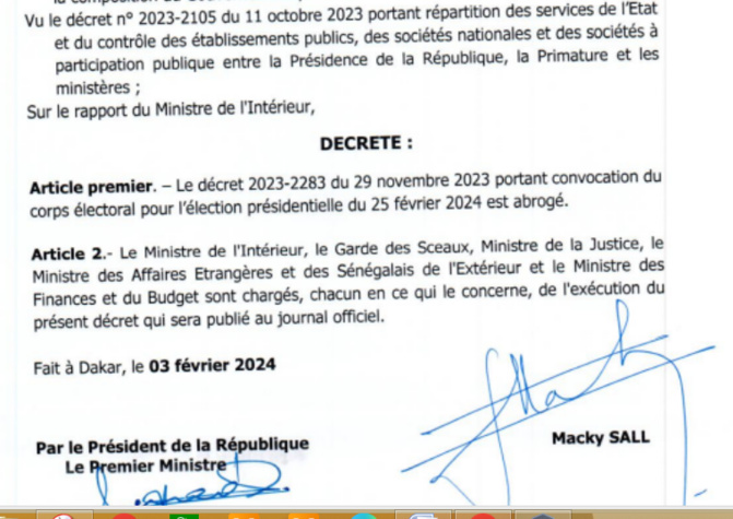 Décret abrogeant la convocation du corps électoral et contresigné par Amadou Ba