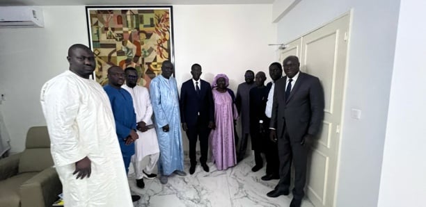 Amadou Bâ désamorce la grève de l'administration