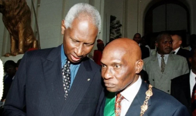 Tensions au Sénégal: Abdoulaye Wade et Abdou Diouf appellent les acteurs politiques et la Société civile à participer, "à des discussions franches et loyales"