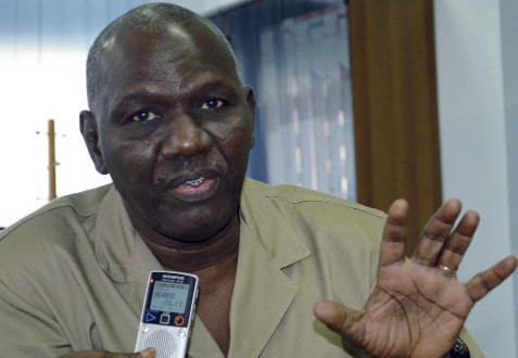 Pape Dieng sur la grève des prestataires de la Senelec : « Avec le passage de l’analogie au numérique, le métier de releveur va disparaître »